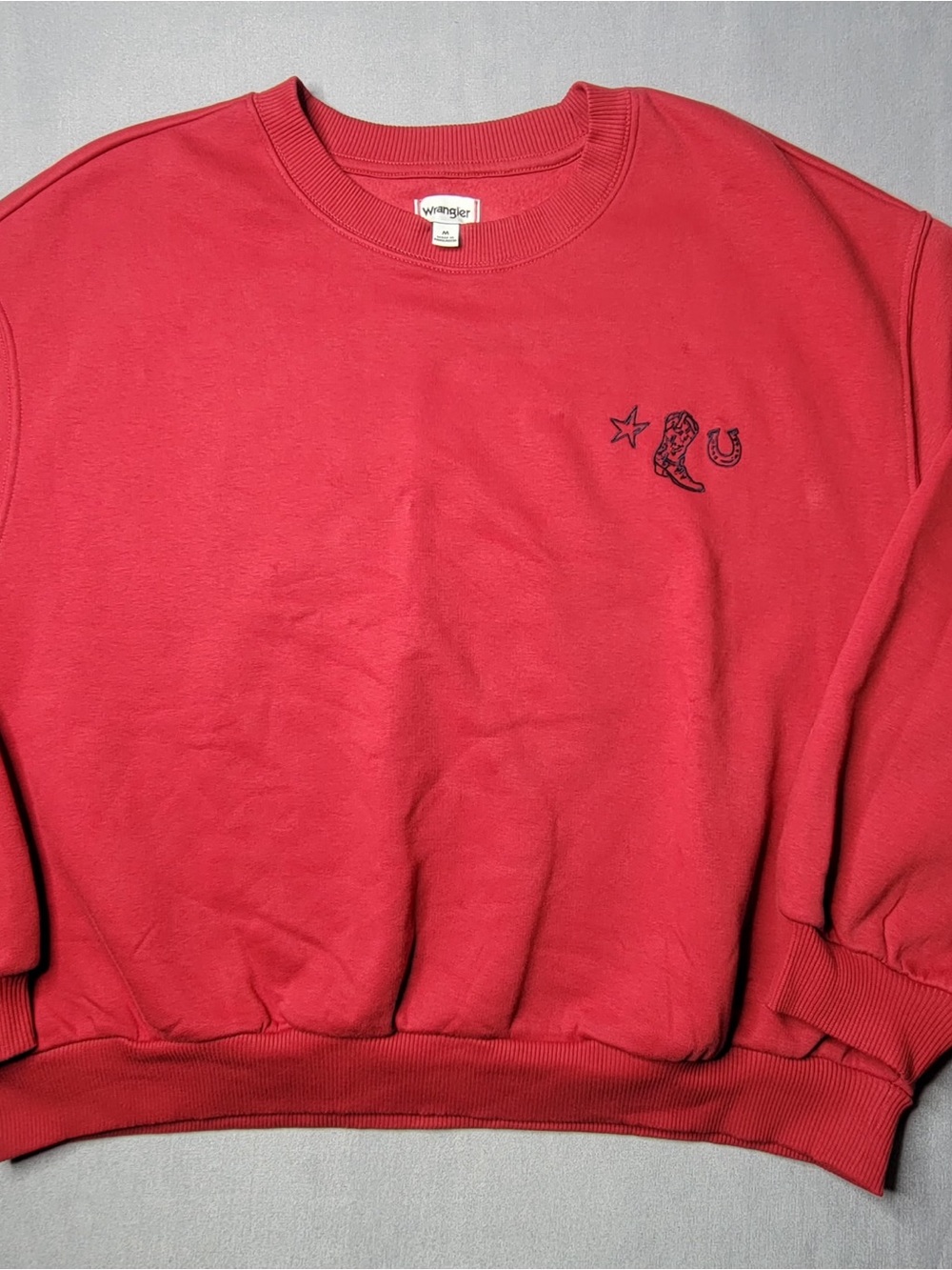 Wrangler Red Crewneck Sweatshirt with Western Embroidery - Picture 2 of 12
